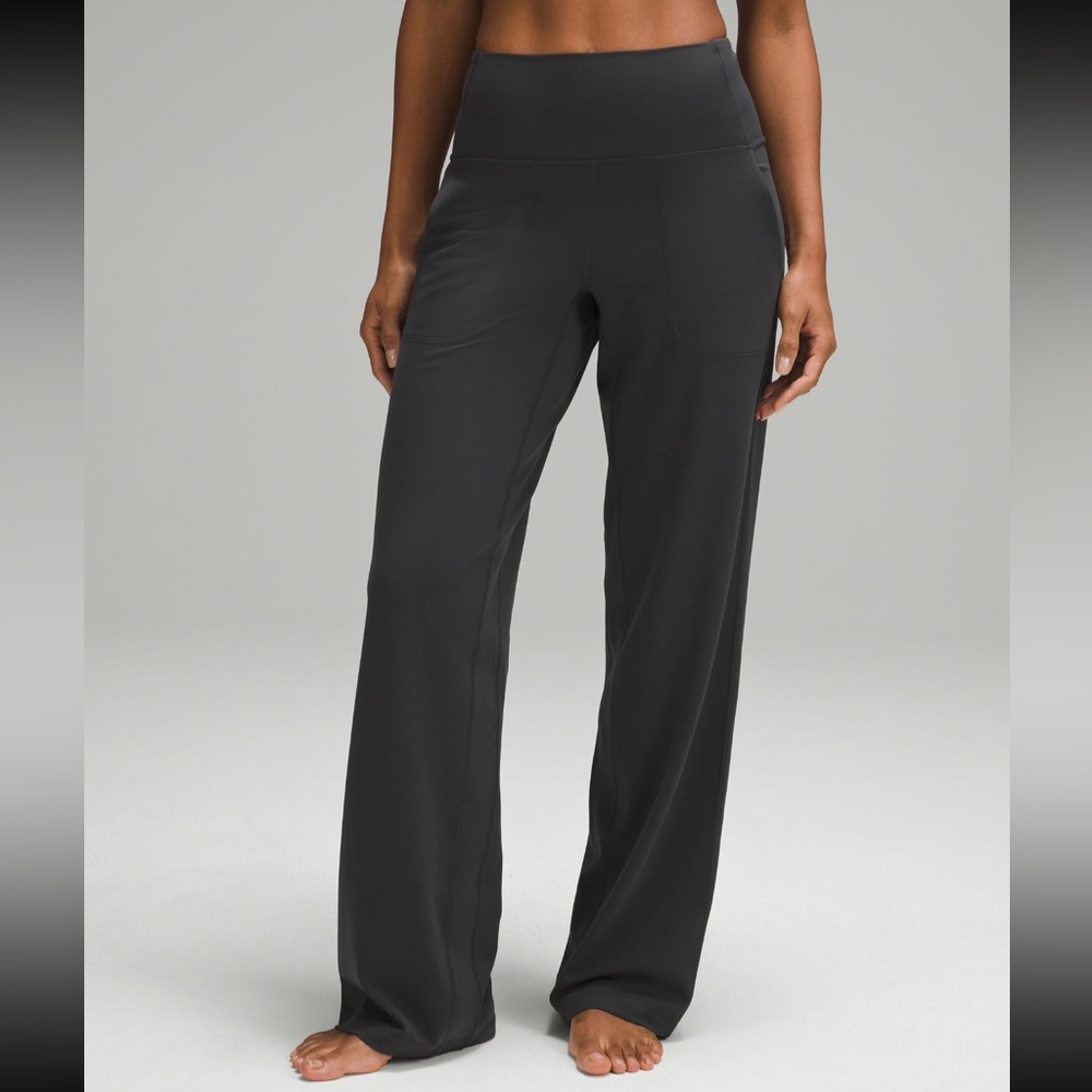 Align Wide Leg Pant in Graphite Grey